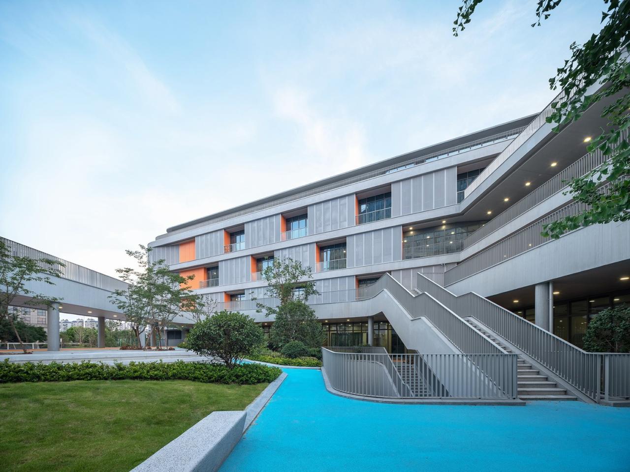 BIM建筑|对话童心，天性乐园：杭州江南实验学校教育集团江晖小学 / 浙江大学建筑设计研究院