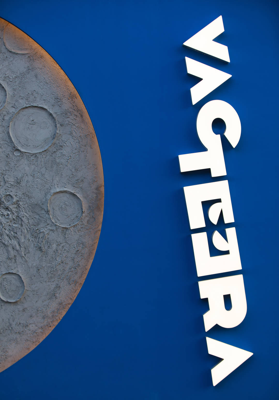 BIM建筑|漂浮的半分地球vagteera / 飞界灵感设计实验室