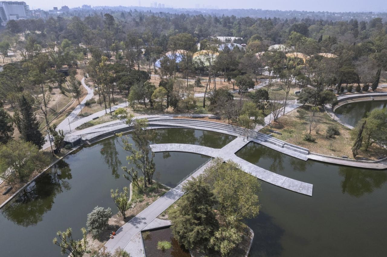 BIM建筑|覆盖在大地上，查普尔特佩克环境文化中心 / ERREqERRE Arquitectura y Urbanismo + Taller ID