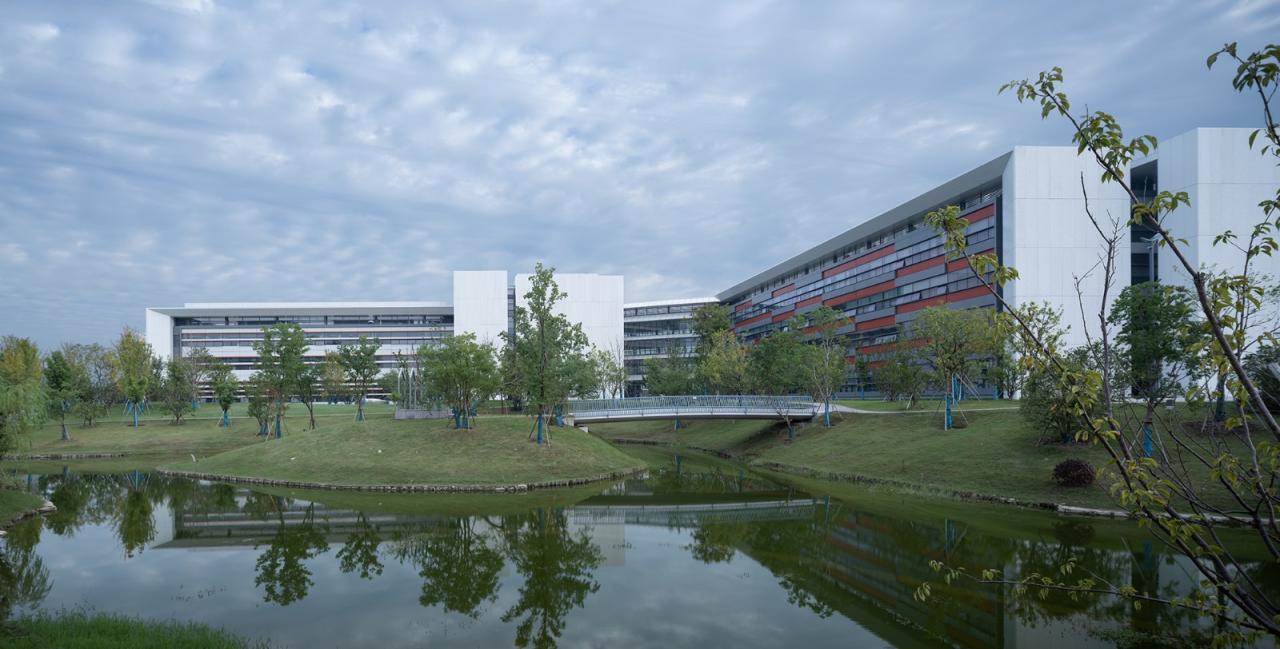 BIM建筑|西湖大学（云谷校区）一期 / UAD浙大设计+HENN海茵建筑