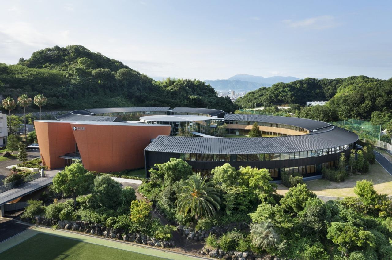 BIM建筑|爱光学园 / 大成建设