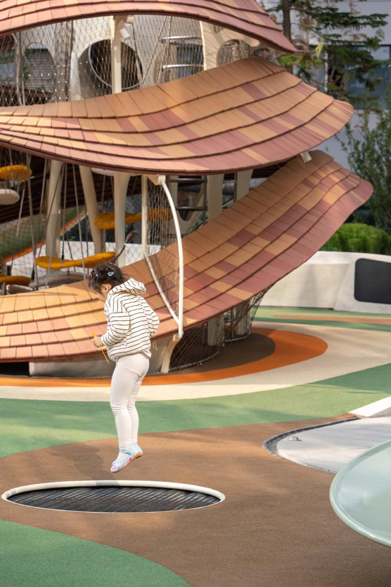 BIM建筑|丛林星球 · 回归自然大地的儿童空间 / 喜随设计