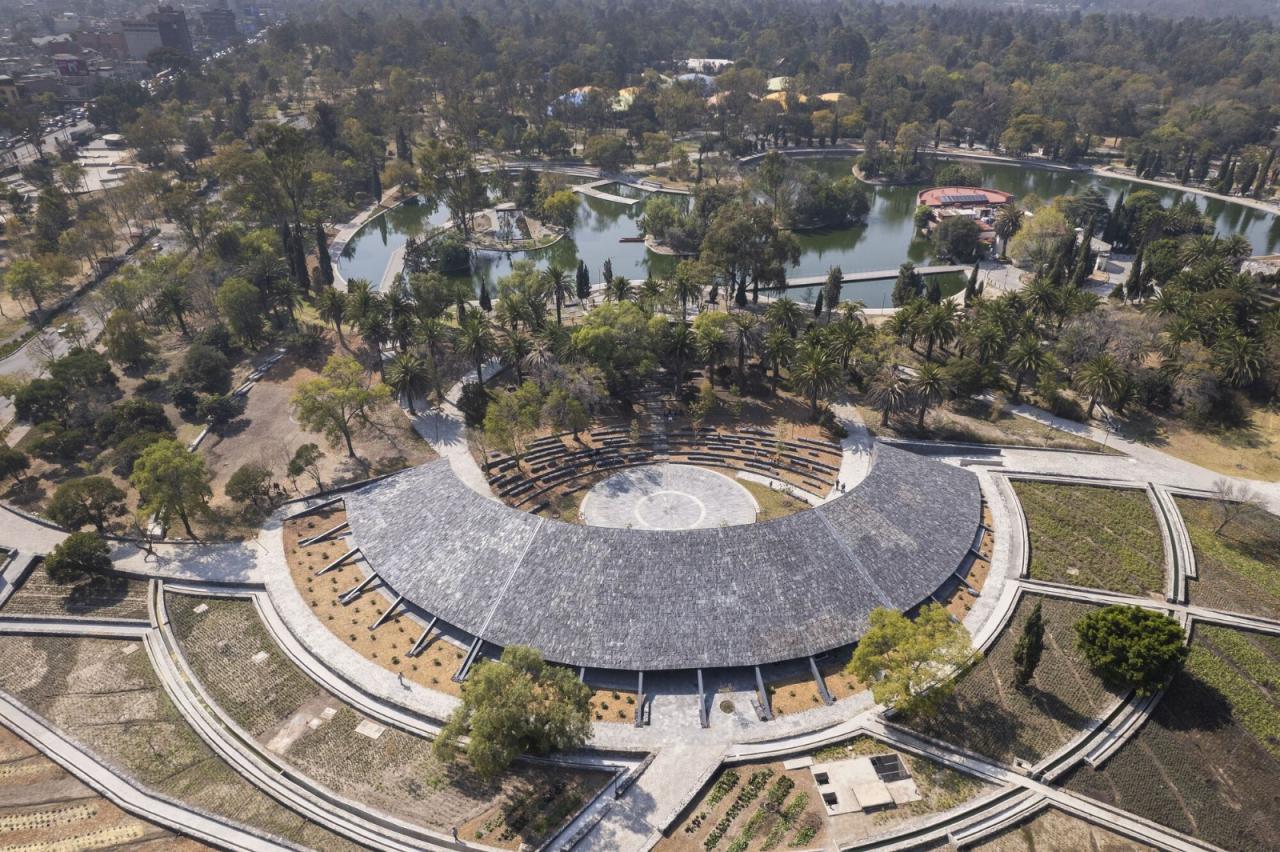 BIM建筑|覆盖在大地上，查普尔特佩克环境文化中心 / ERREqERRE Arquitectura y Urbanismo + Taller ID