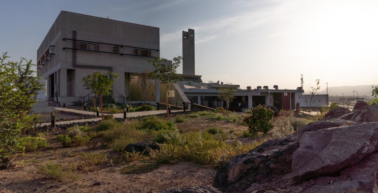 BIM建筑|光与石，Al Gharra 清真寺 / Mohammed Ibrahim Shafee Architectural Office