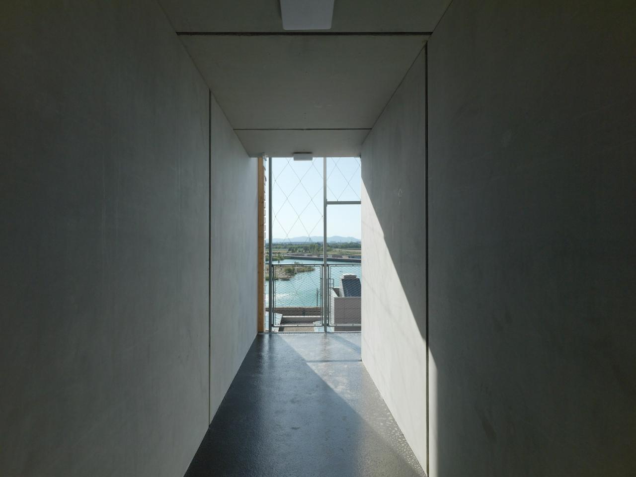 BIM建筑|滨湖论坛公寓 / heri&salli