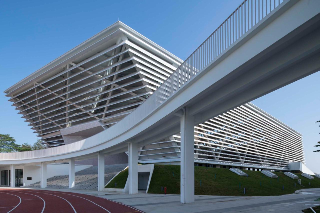 BIM建筑|南海桂城金桂高中 / 竖梁社