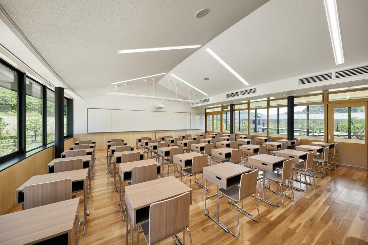 BIM建筑|爱光学园 / 大成建设