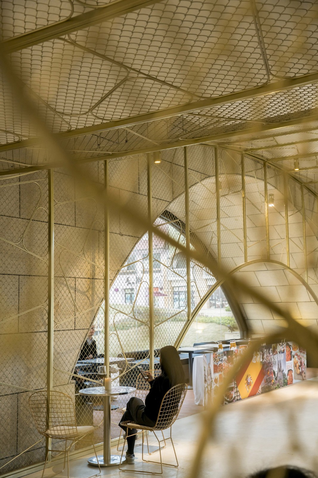 BIM建筑|维他 幸运桥 / 乾正设计