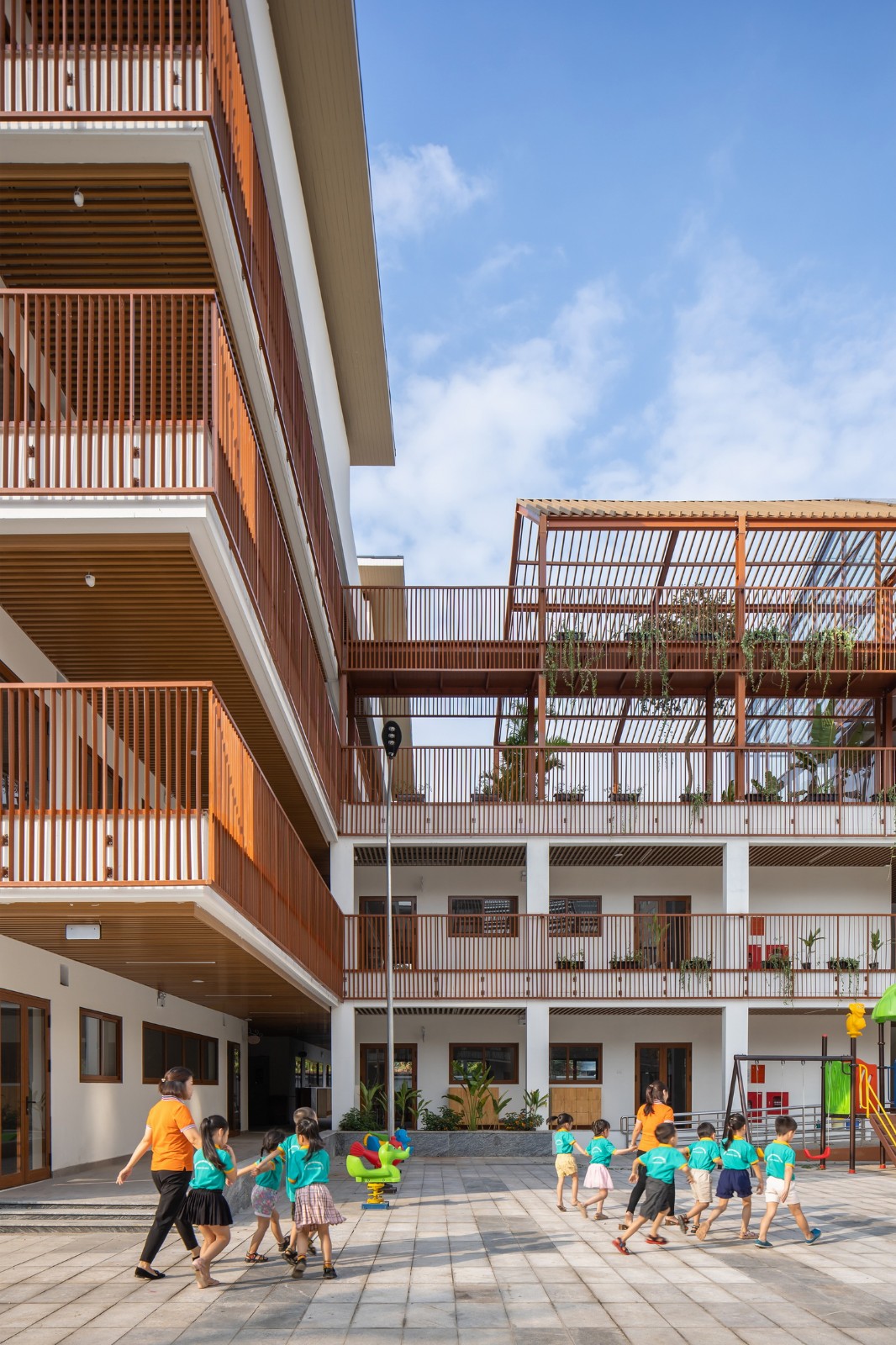 BIM建筑|Dich Vong Hau 幼儿园 / Sunjin Vietnam Joinventure Company