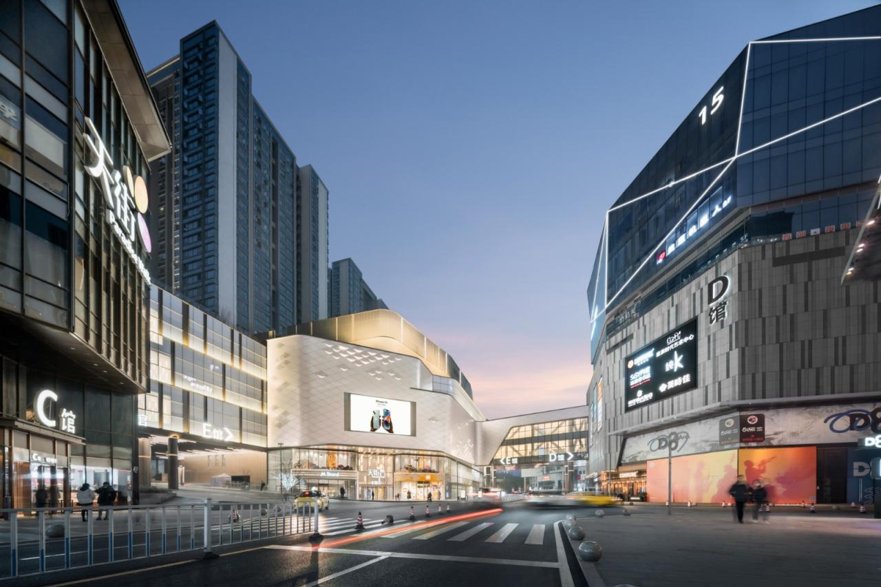 BIM建筑|十年筑造，一座天街一座城：重庆龙湖时代天街E馆 / 成执设计