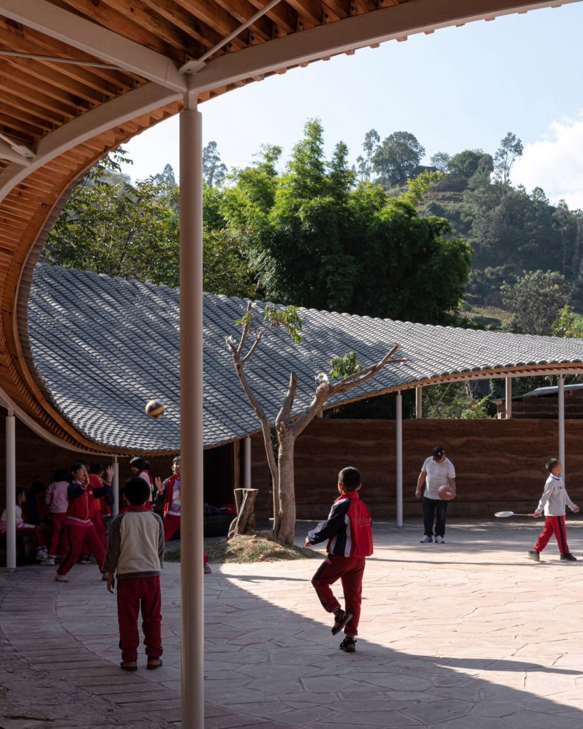 BIM建筑|创盟国际与学生合作创建夯土社区中心