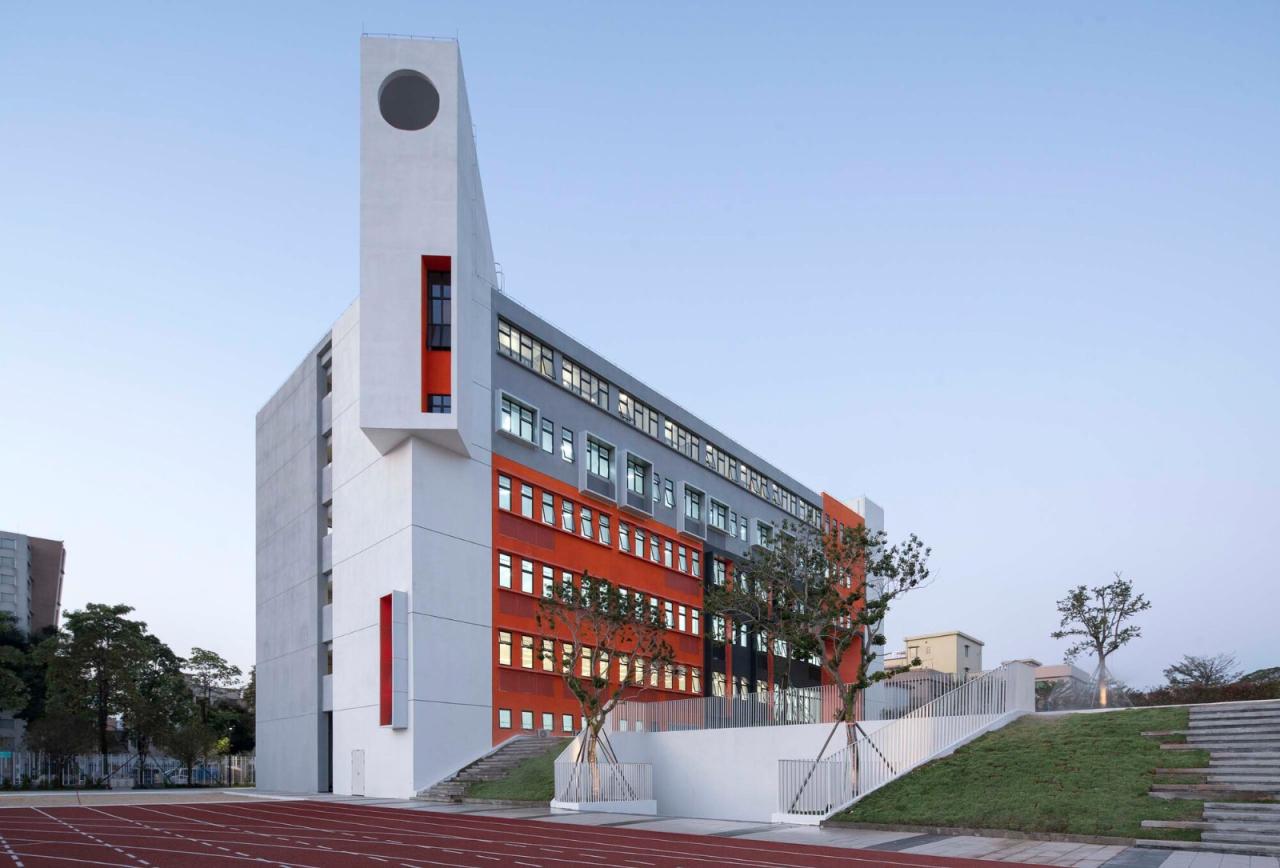 BIM建筑|南海桂城金桂高中 / 竖梁社