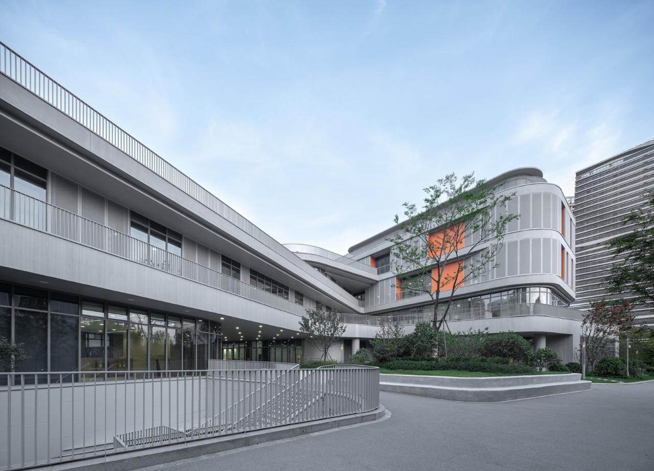 BIM建筑|对话童心，天性乐园：杭州江南实验学校教育集团江晖小学 / 浙江大学建筑设计研究院
