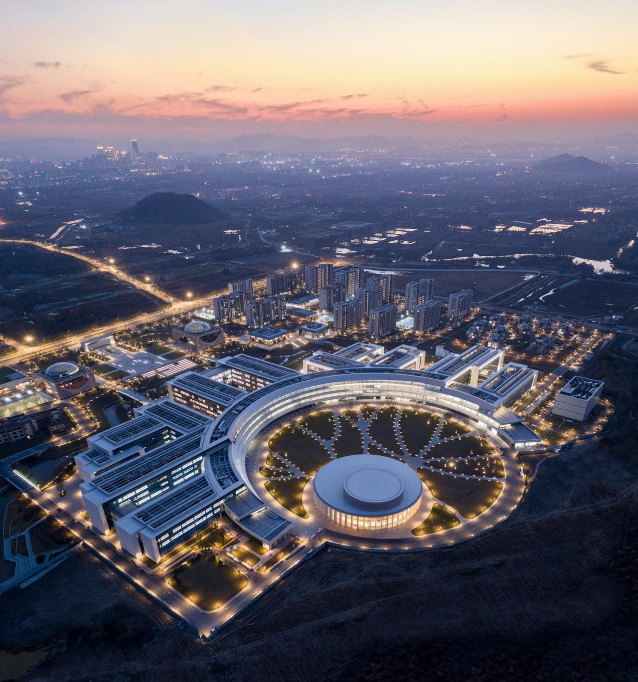 BIM建筑|西湖大学（云谷校区）一期 / UAD浙大设计+HENN海茵建筑