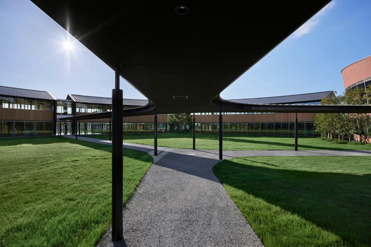 BIM建筑|爱光学园 / 大成建设