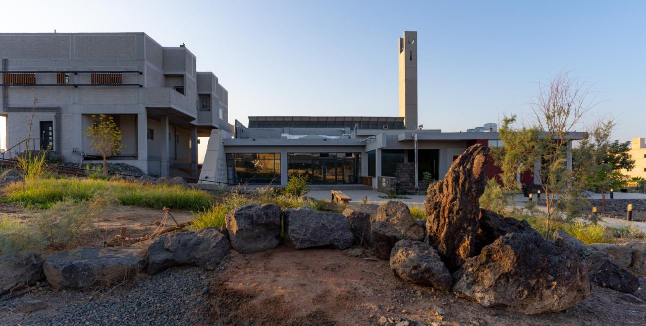 BIM建筑|光与石，Al Gharra 清真寺 / Mohammed Ibrahim Shafee Architectural Office