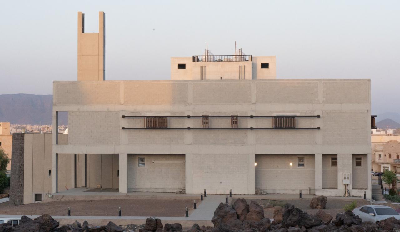 BIM建筑|光与石，Al Gharra 清真寺 / Mohammed Ibrahim Shafee Architectural Office