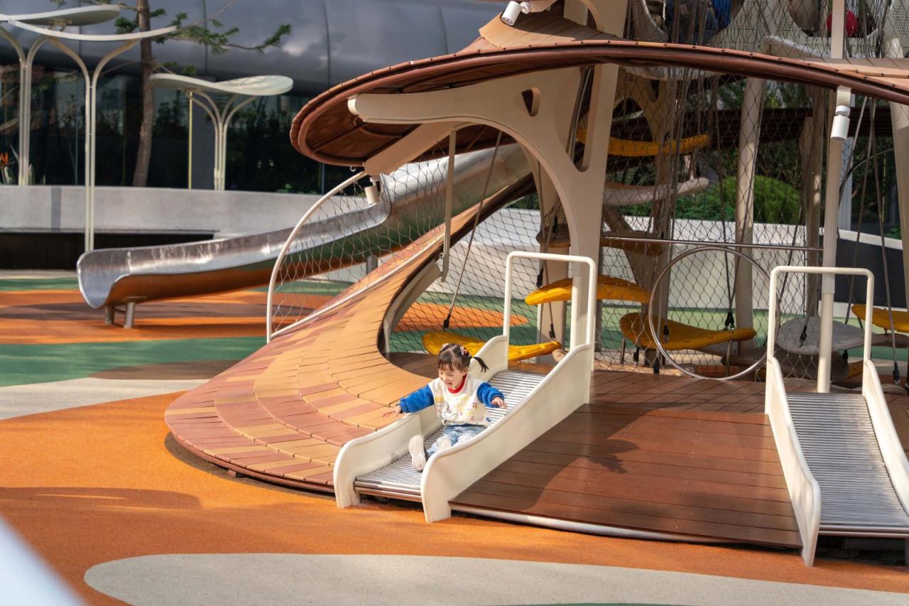 BIM建筑|丛林星球 · 回归自然大地的儿童空间 / 喜随设计