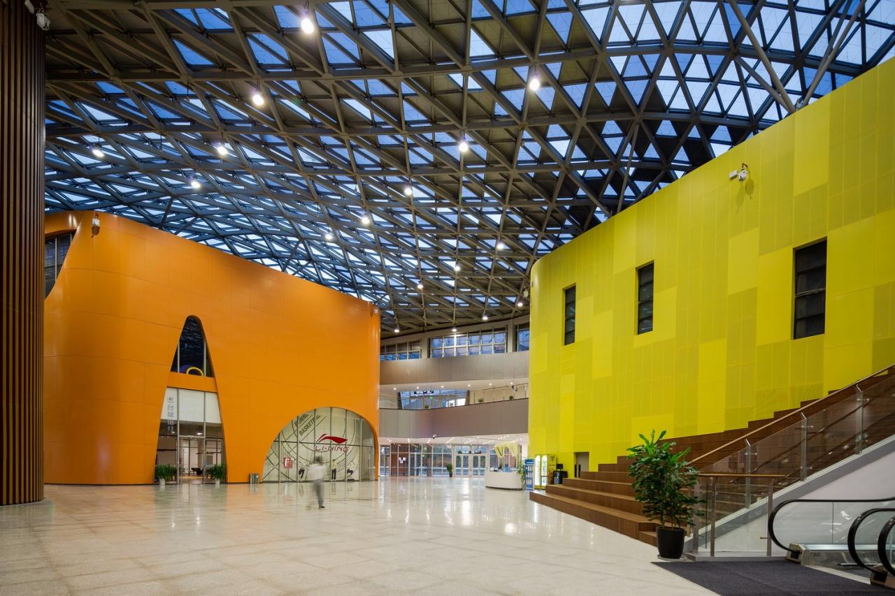 BIM建筑|体育运动催化城市生活：桐乡市全民健身中心暨李宁体育园 / PTD柏涛设计