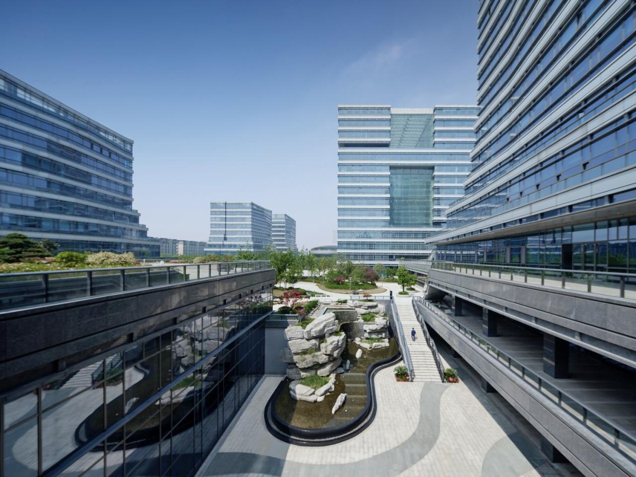 BIM建筑|科创办公：中电海康集团总部 / 中国联合工程有限公司