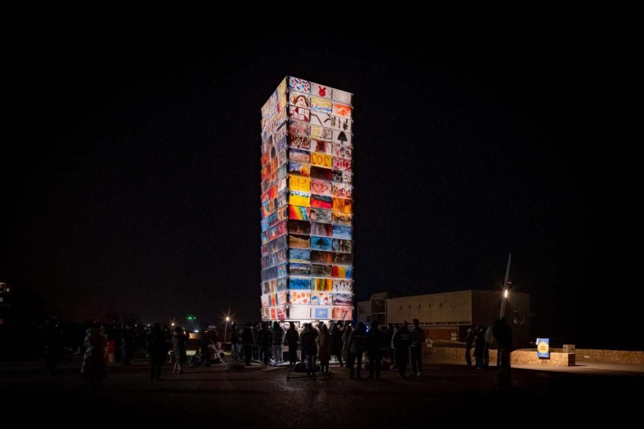 BIM建筑|新愿灯塔 / 直向建筑事务所