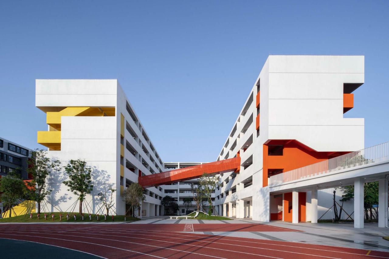 BIM建筑|南海桂城金桂高中 / 竖梁社