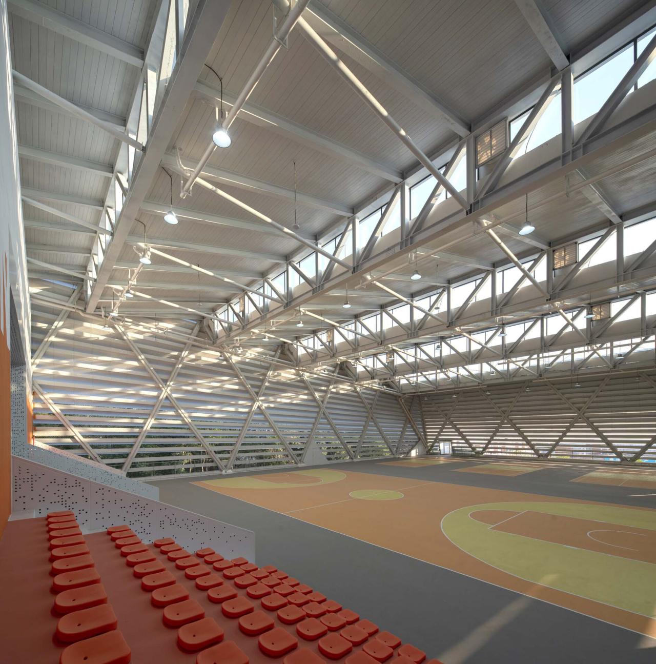 BIM建筑|南海桂城金桂高中 / 竖梁社