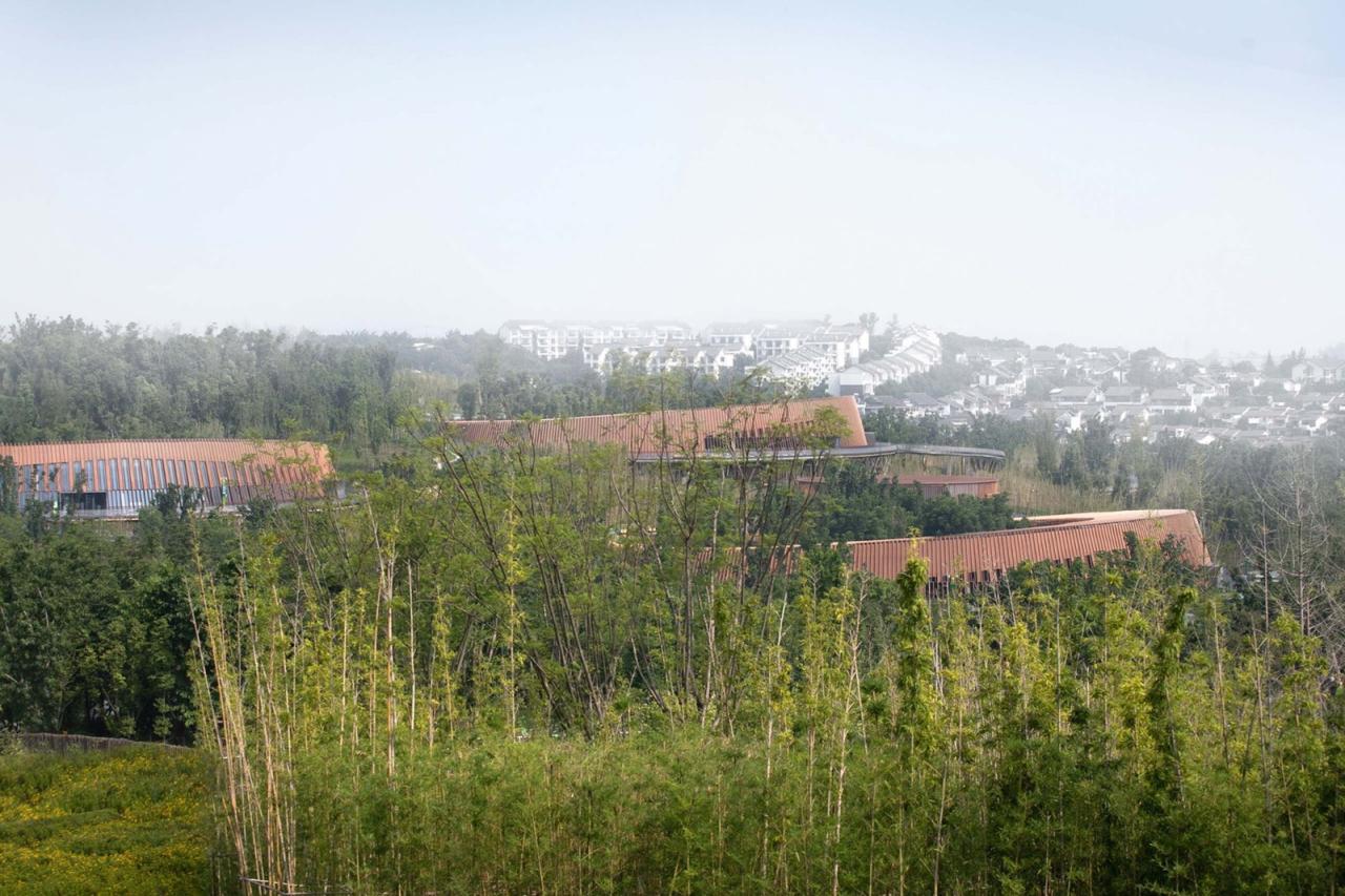 BIM建筑|成都熊猫新舍: 溪谷林壑间的自然栖居 / EID Arch姜平工作室