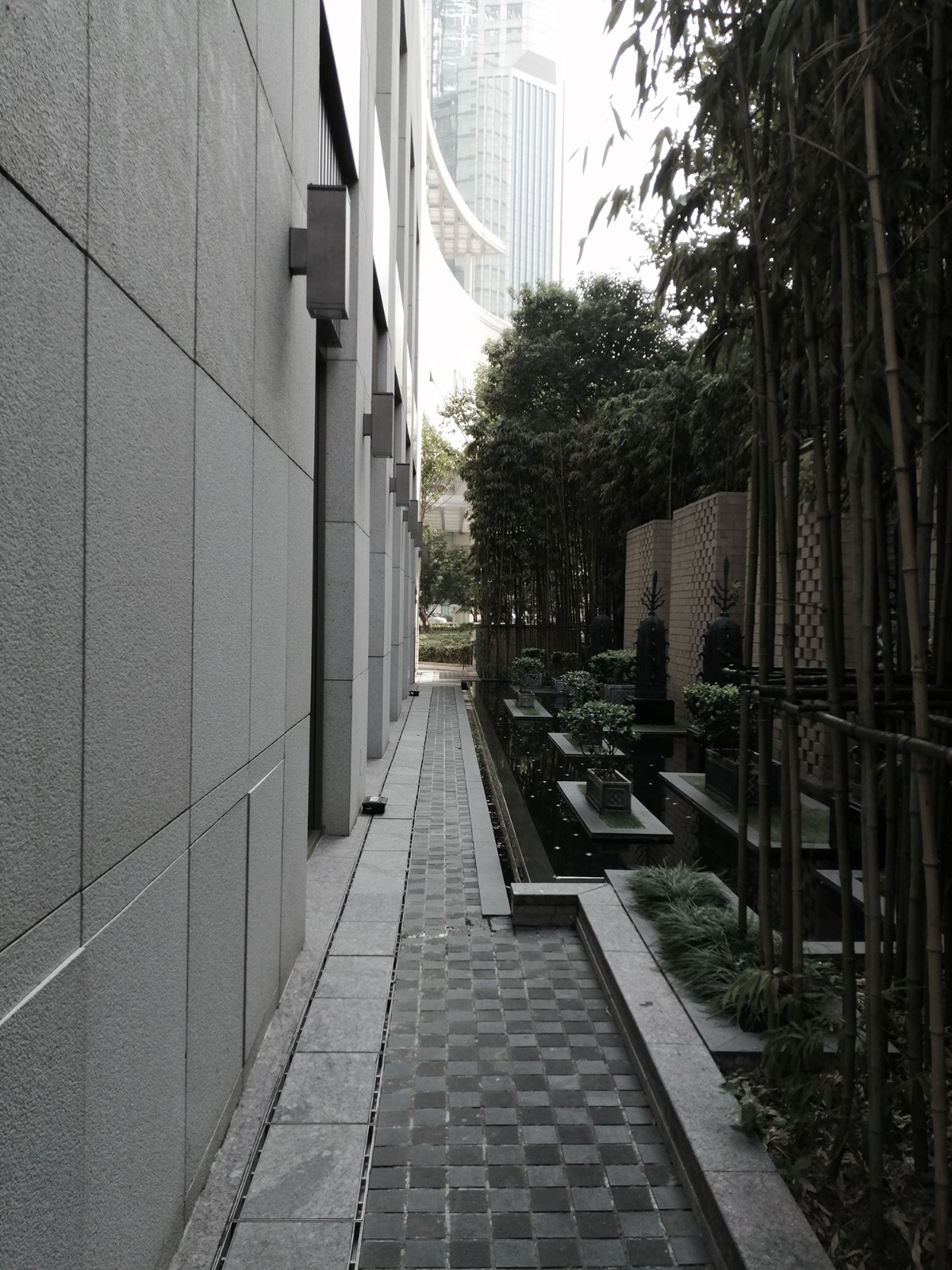 BIM建筑|双亭园：上海素凯泰酒店户外空间改造 / LUKSTUDIO芝作室