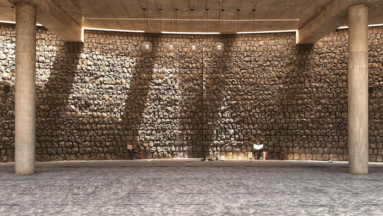 BIM建筑|光与石，Al Gharra 清真寺 / Mohammed Ibrahim Shafee Architectural Office