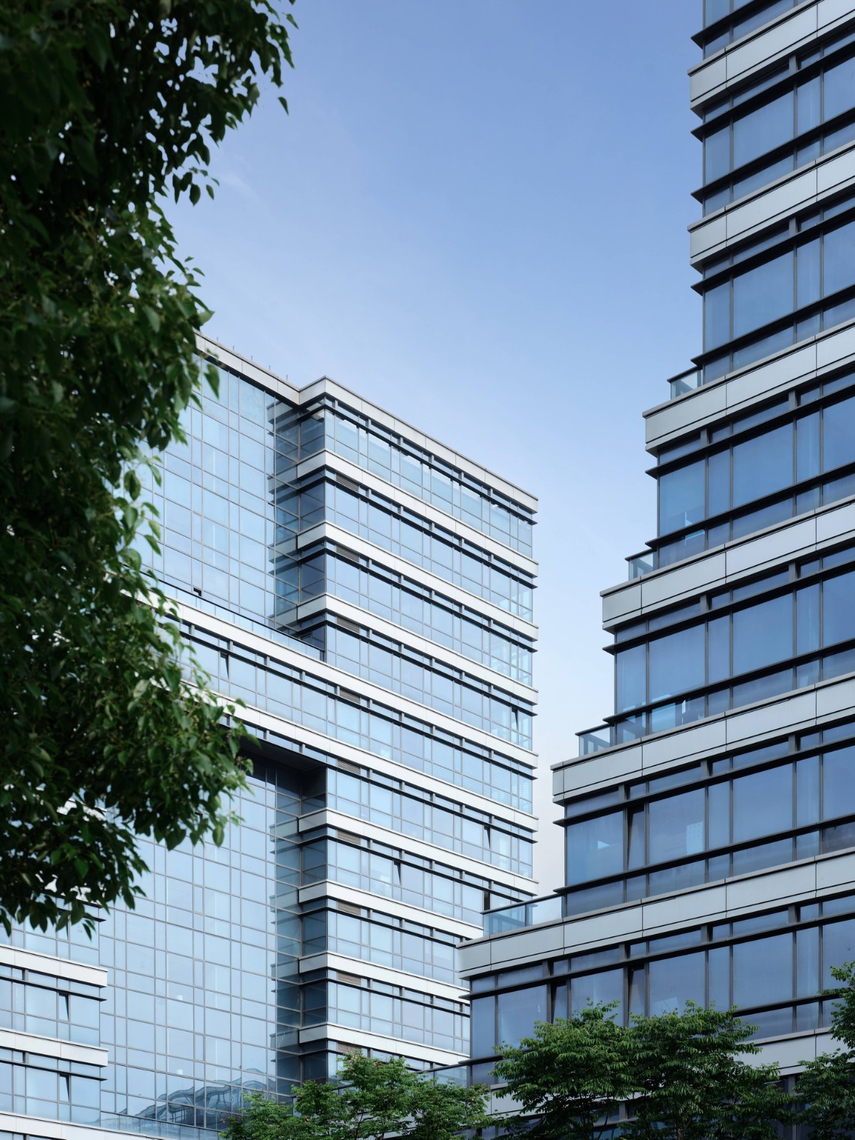 BIM建筑|科创办公：中电海康集团总部 / 中国联合工程有限公司