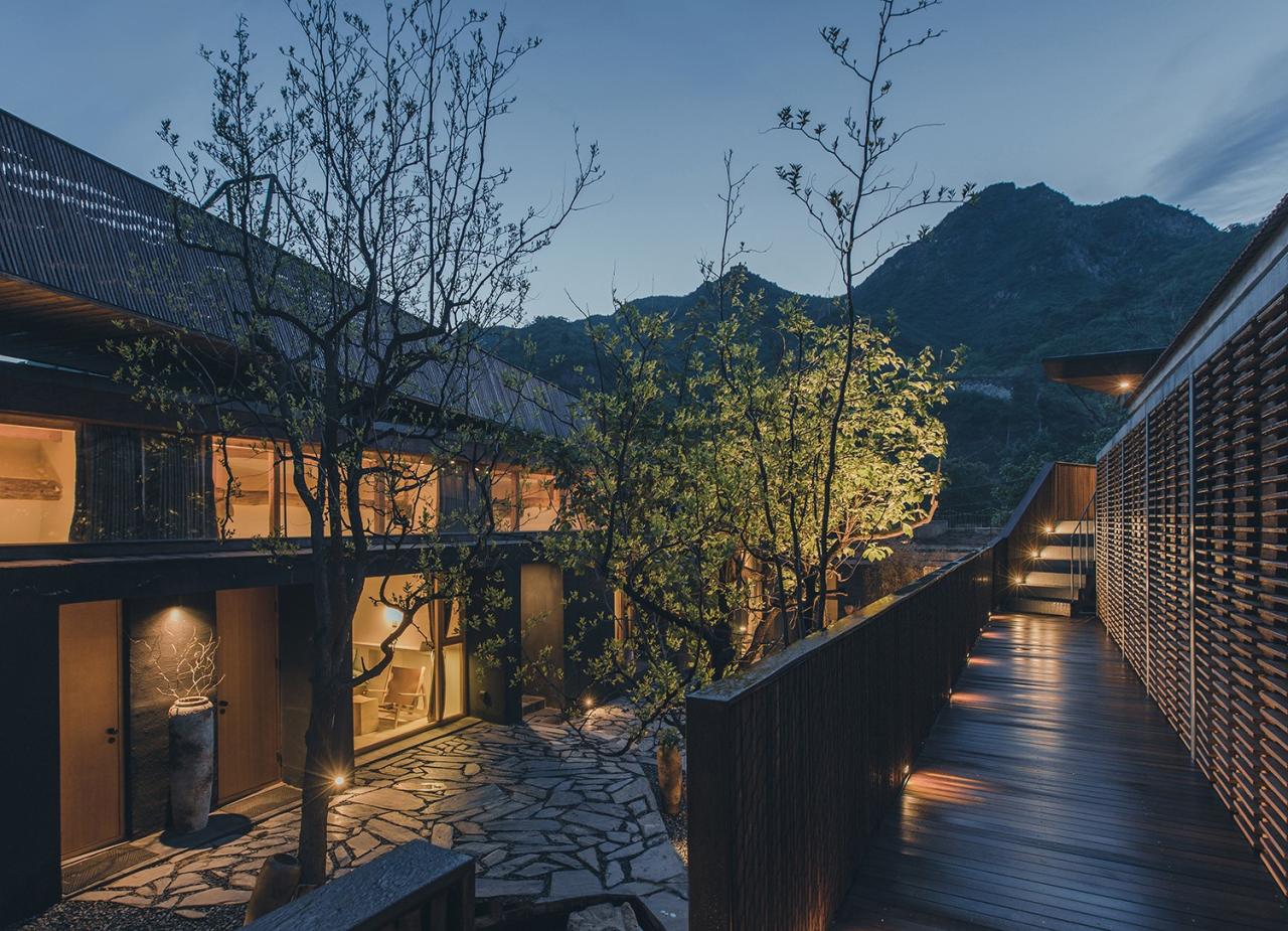 BIM建筑|小喜民宿：混乱是阶梯 / 大料建筑