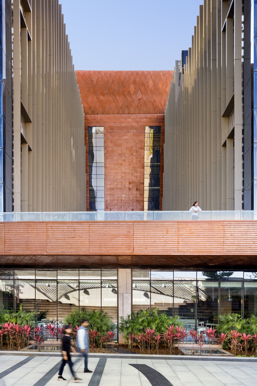 BIM建筑|Zydus 总部大楼 / Morphogenesis