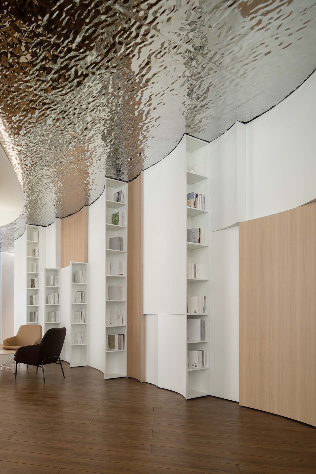 BIM建筑|BMW宝马前海客户体验中心 / 朱海博建筑设计事务所