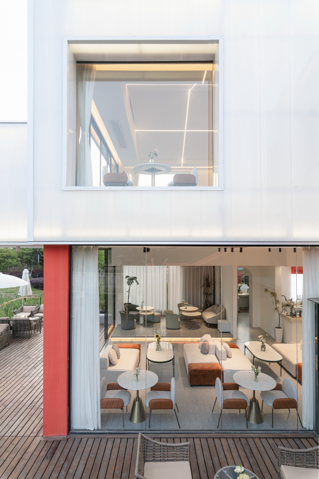 BIM建筑|古运河边的咖啡厅 / 有点建筑