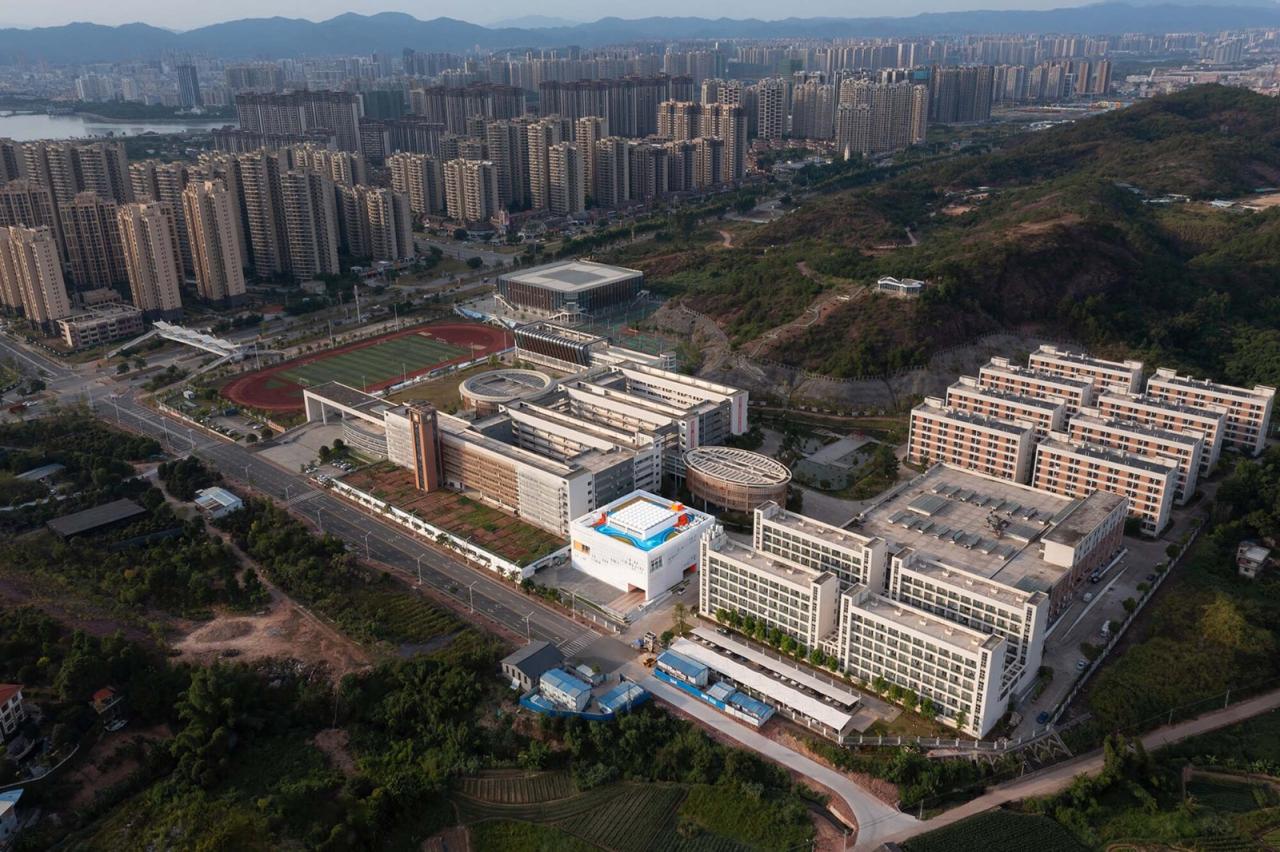 BIM建筑|河源市中小学科普教育馆 / 华南理工大学建筑设计研究院 陶郅工作室