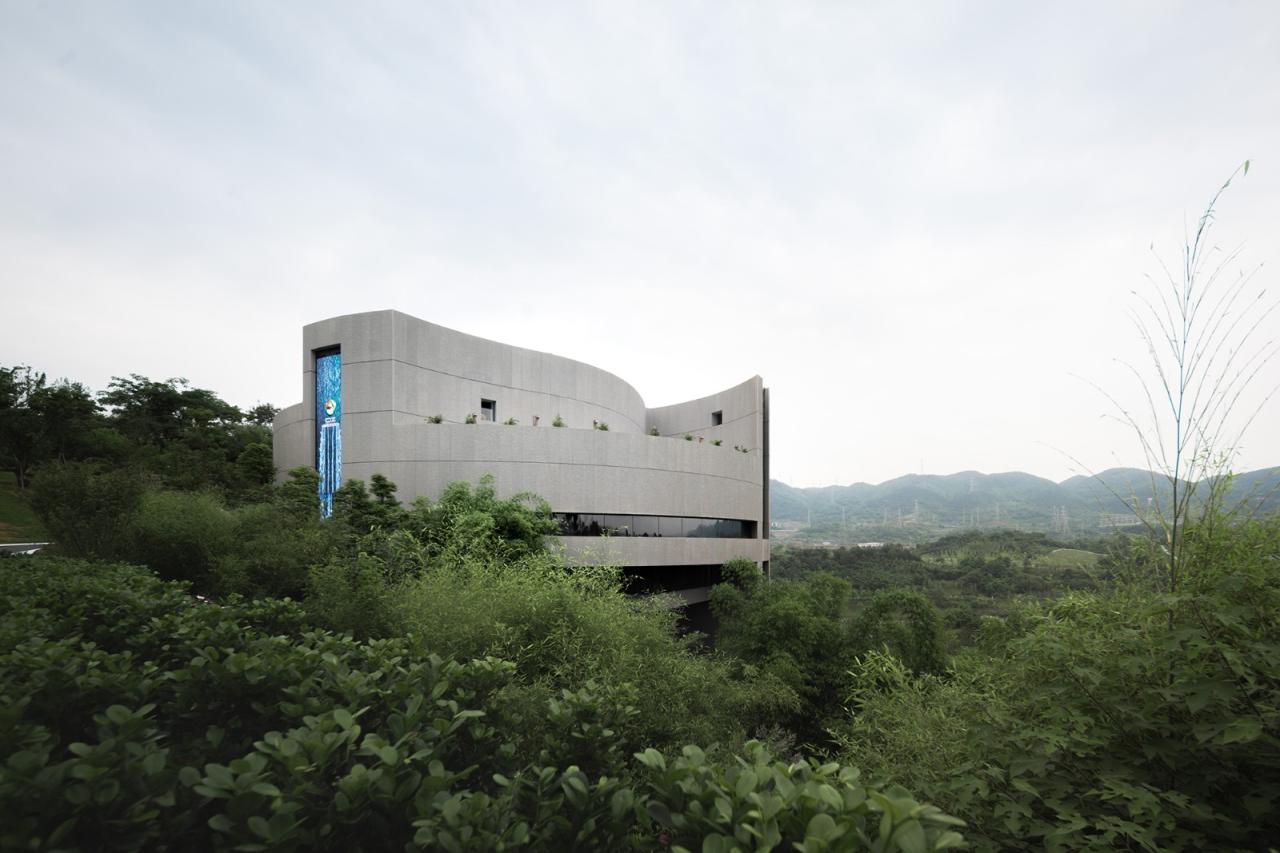 BIM建筑|重庆两江协同创新区规划展示中心 / 汤桦建筑设计