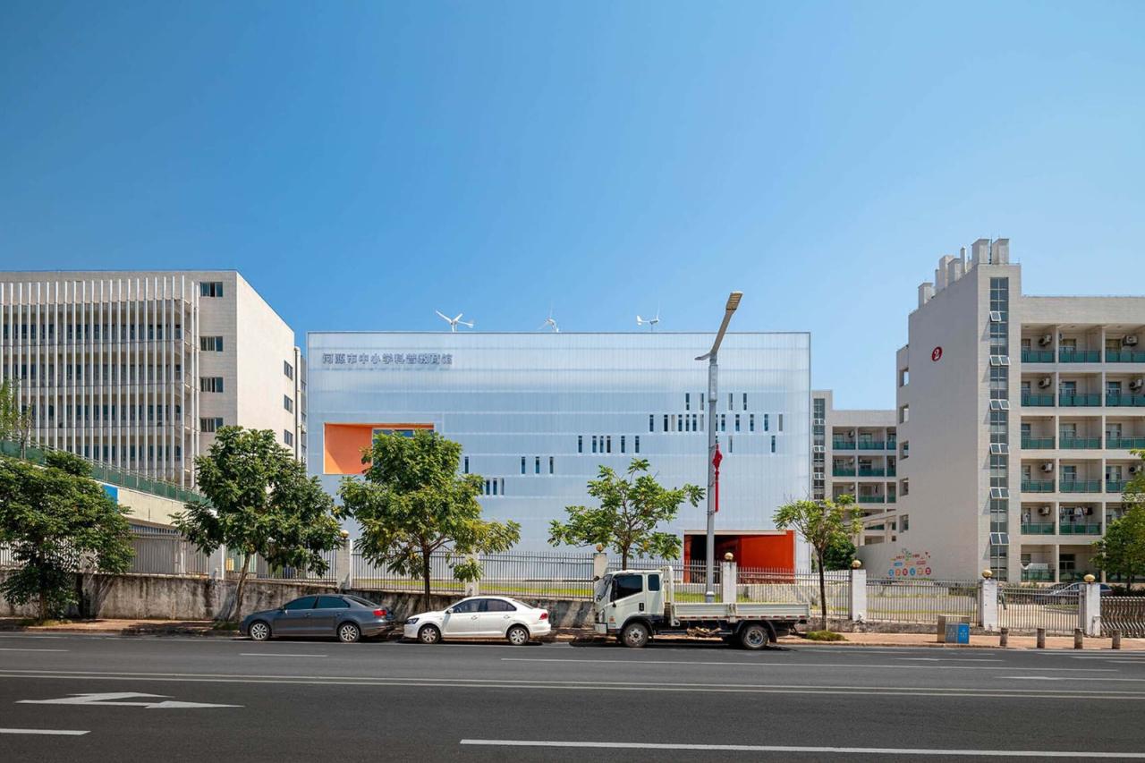 BIM建筑|河源市中小学科普教育馆 / 华南理工大学建筑设计研究院 陶郅工作室