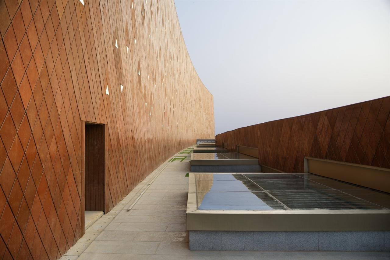 BIM建筑|Zydus 总部大楼 / Morphogenesis