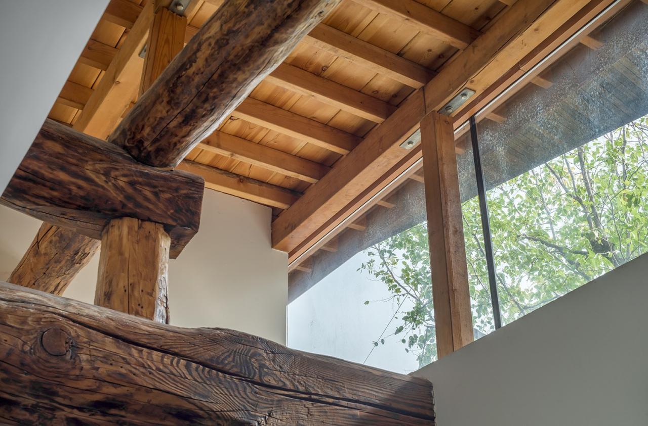 BIM建筑|小喜民宿：混乱是阶梯 / 大料建筑