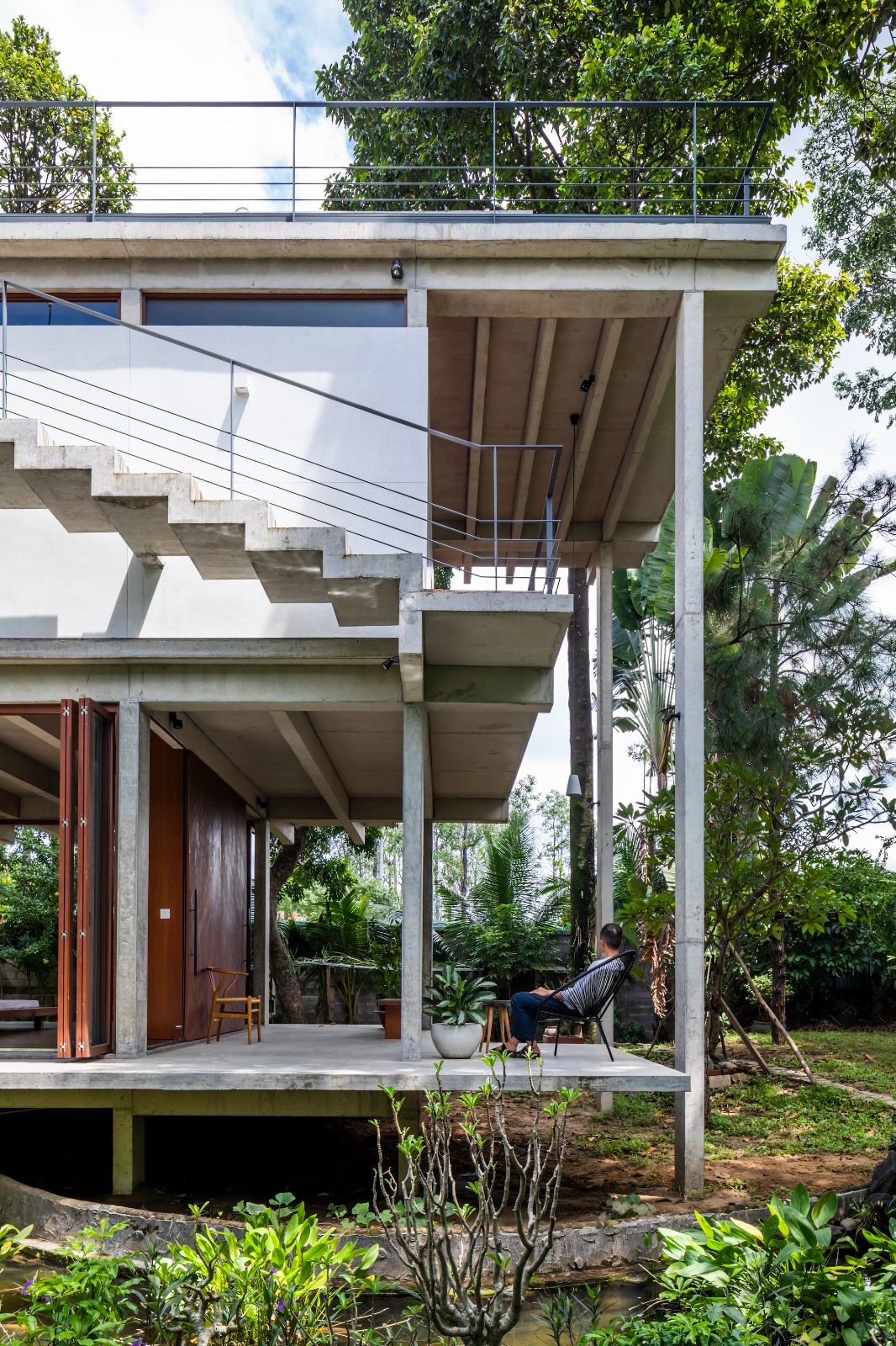 BIM建筑|漂浮住宅 / Sanuki Daisuke architects