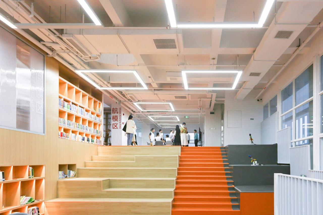 BIM建筑|河源市中小学科普教育馆 / 华南理工大学建筑设计研究院 陶郅工作室