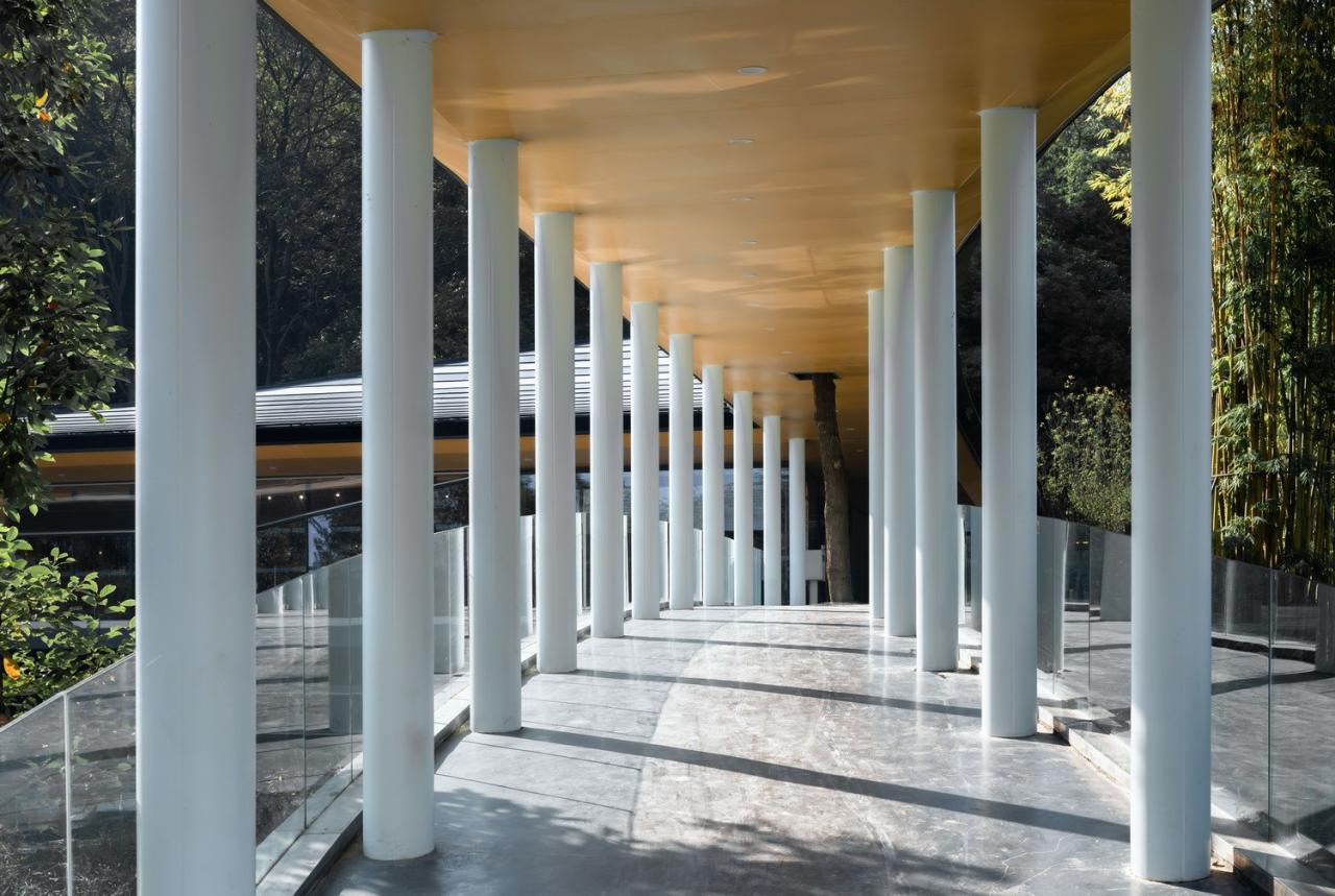 BIM建筑|竹文化的意象解读：崇州·竹艺村游客中心 / 小隐建筑