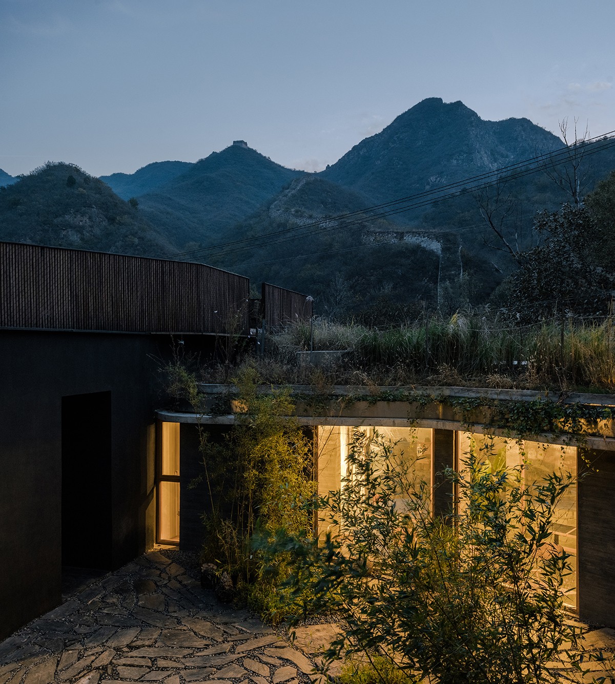 BIM建筑|小喜民宿：混乱是阶梯 / 大料建筑