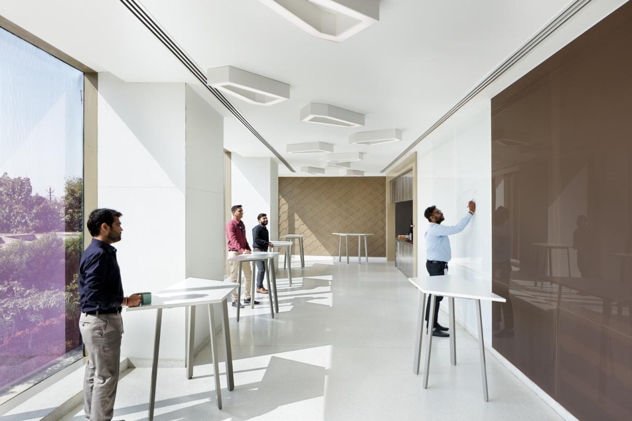 BIM建筑|Zydus 总部大楼 / Morphogenesis