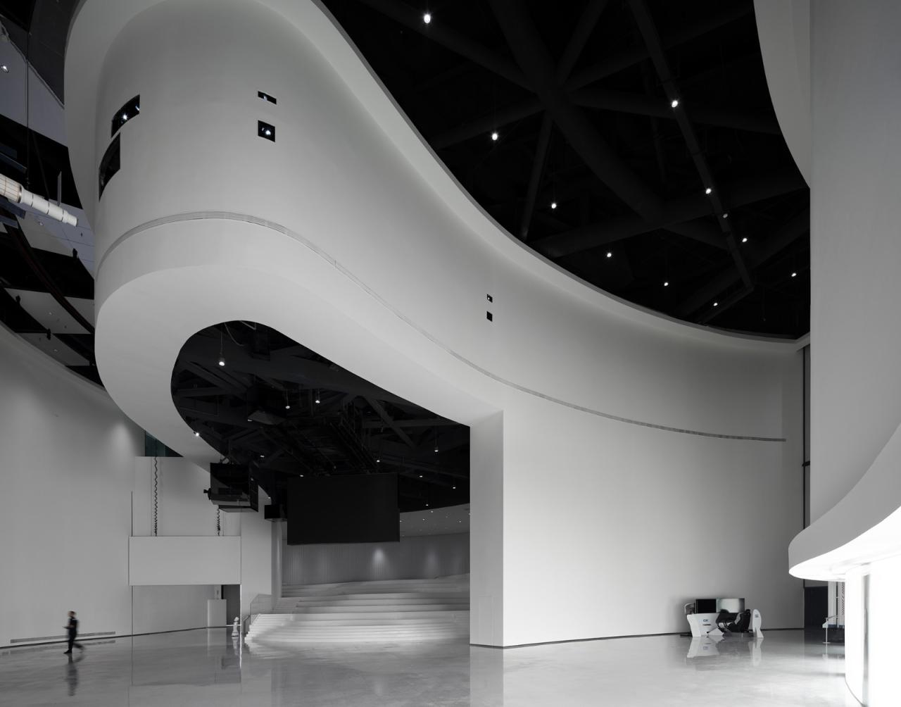 BIM建筑|重庆两江协同创新区规划展示中心 / 汤桦建筑设计