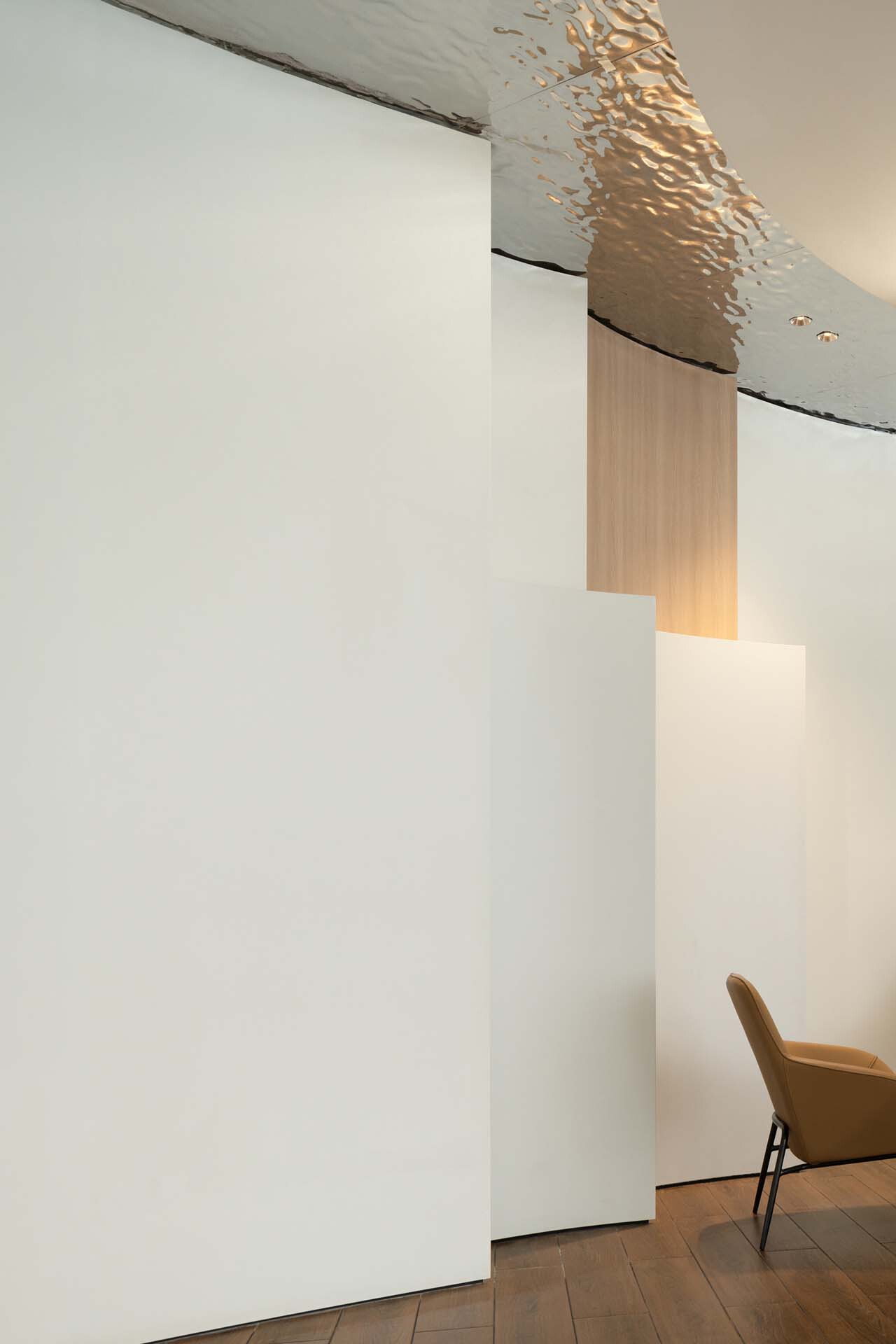 BIM建筑|BMW宝马前海客户体验中心 / 朱海博建筑设计事务所