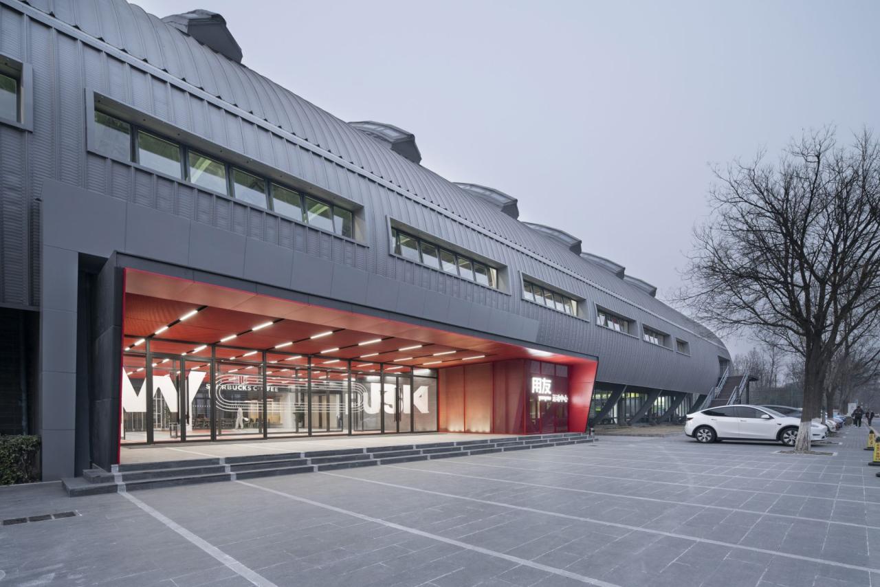 BIM建筑|用友运动中心 / DAGA大观建筑