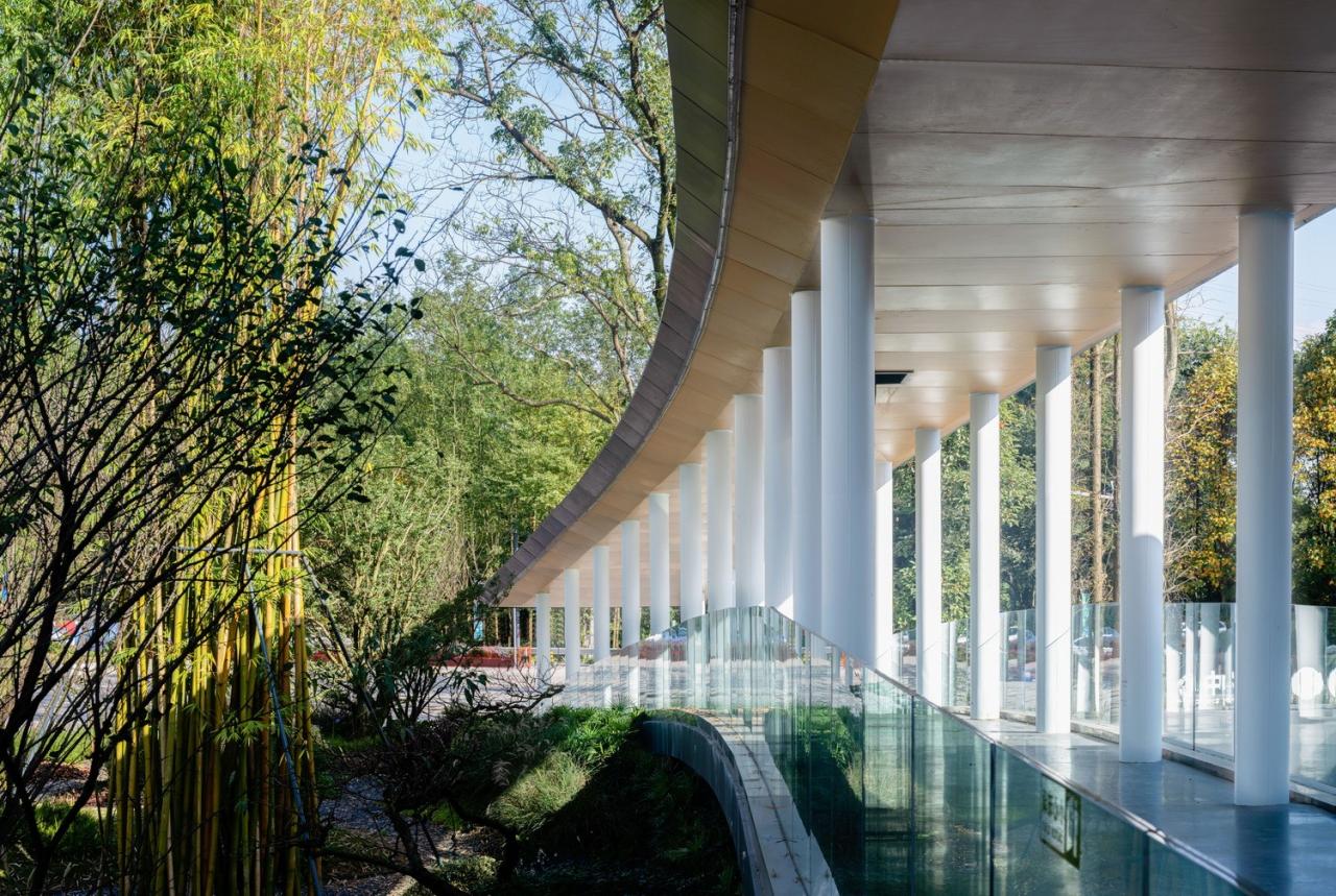 BIM建筑|竹文化的意象解读：崇州·竹艺村游客中心 / 小隐建筑