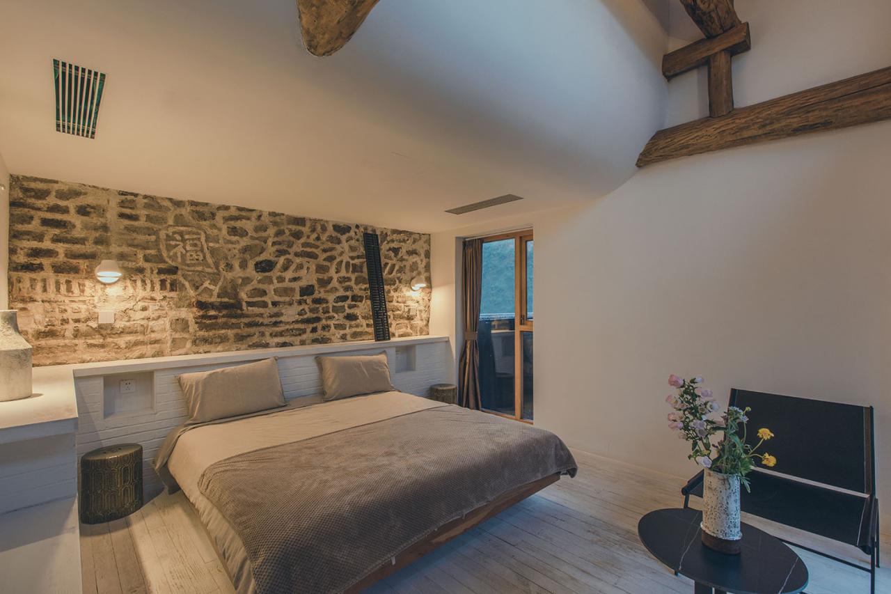 BIM建筑|小喜民宿：混乱是阶梯 / 大料建筑